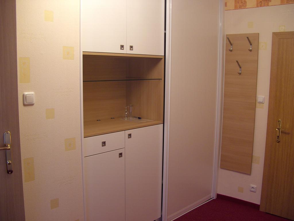 Fruehstueckspension Leopold Janu Senftenberg Room photo
